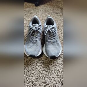 Women's running shoes